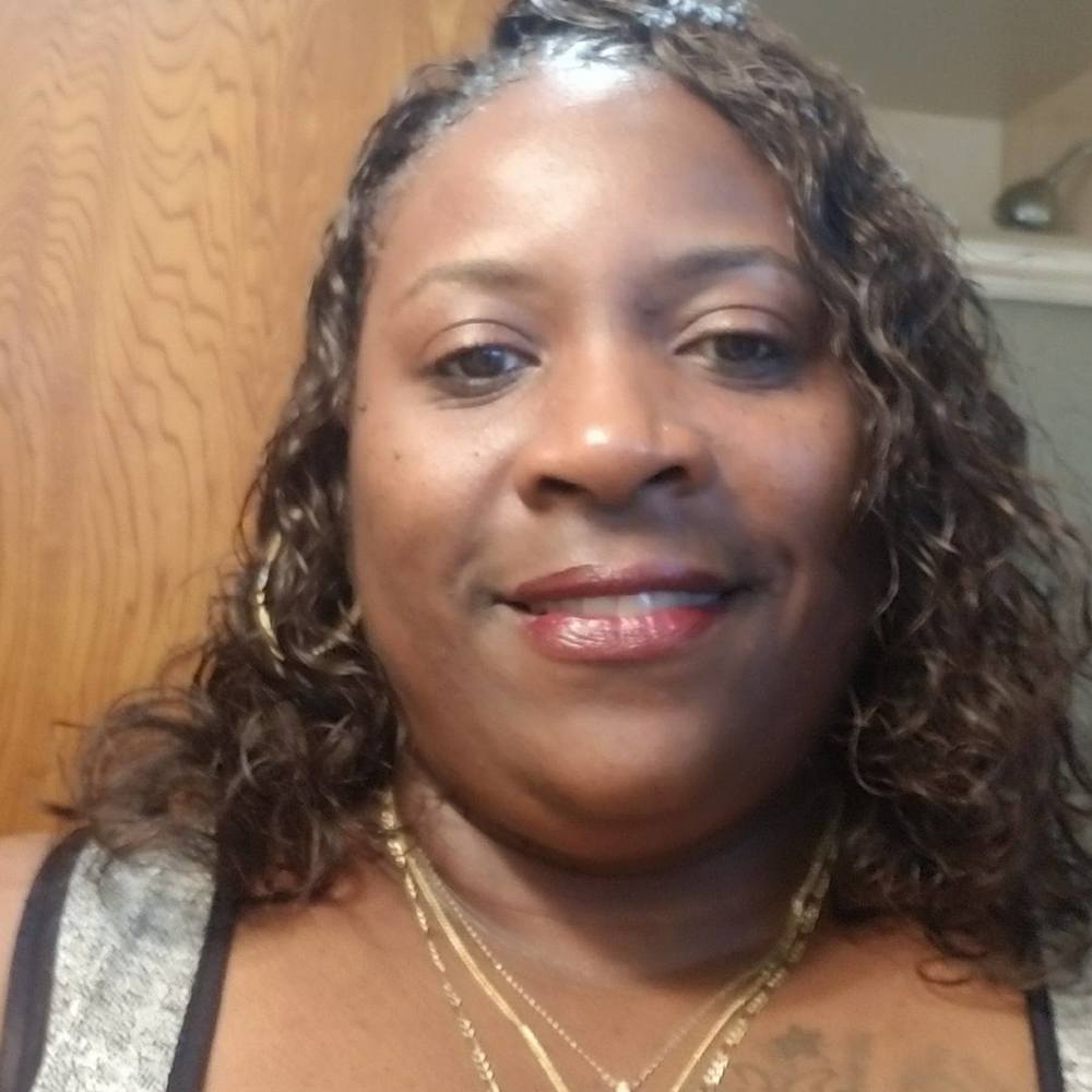 Meet your Posher, Beverly